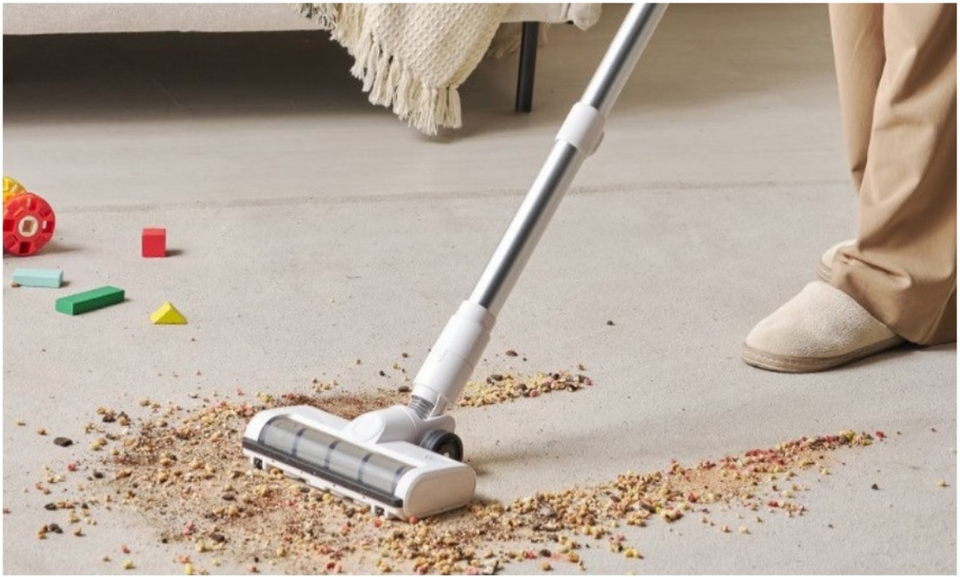 Aspirateur balai sans fil EZIclean® Cyclomax R22 station